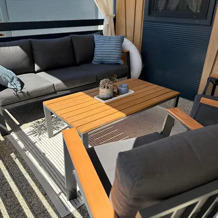 Mobile Homes Lavanda & Maslina Daire Vir